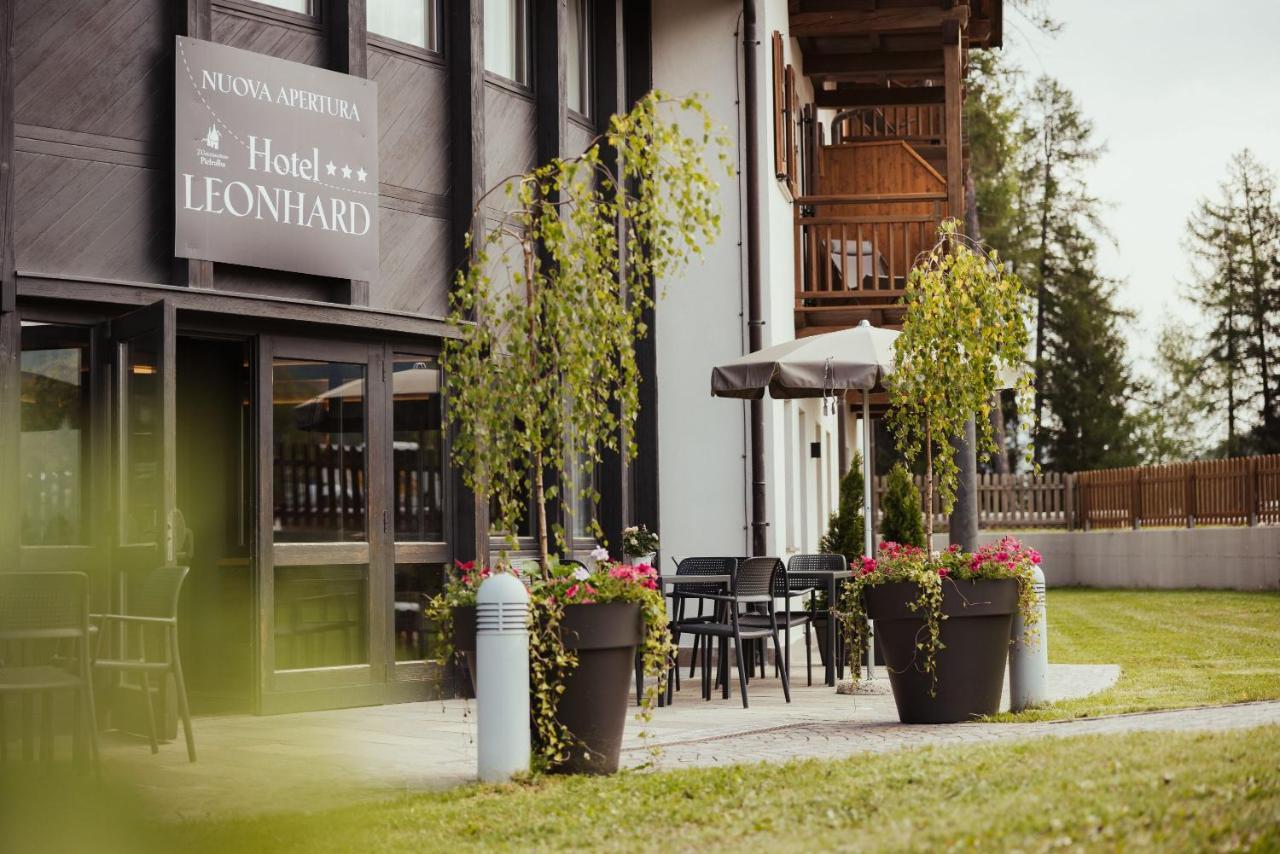 Hotel Leonard โนวาโปเนนเต ภายนอก รูปภาพ